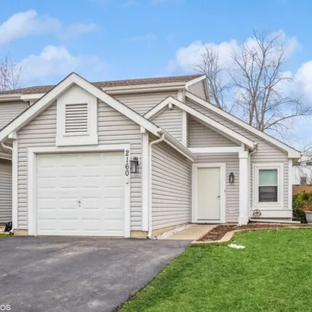 Rent this 2 bed house on 934 Brittany Lane in Glendale Heights, IL 60139