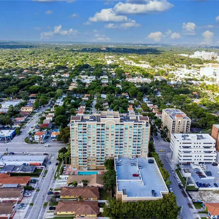 Image 8 - 2665 Southwest 37th Avenue, Miami, FL 33133, USA - Apartment for rent