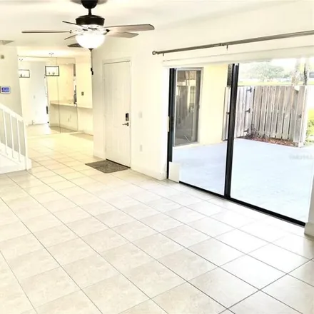 Image 5 - 2400 24th Way, West Palm Beach, FL 33407, USA - Townhouse for sale