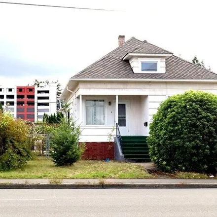 Buy this 3 bed house on 1893 Burwell Street in Bremerton, WA 98337