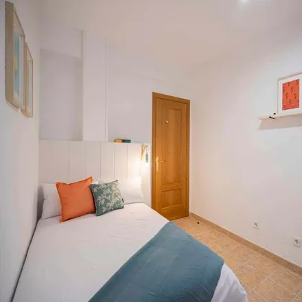 Rent this 25 bed room on Madrid in Calle de Bravo Murillo, 297 - 7