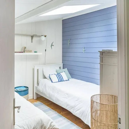 Rent this 3 bed house on Noirmoutier-en-l'Île in 11 Rue du Puits Neuf, 85330 Noirmoutier-en-l'Île