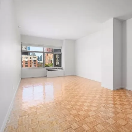 Rent this studio apartment on Washington St