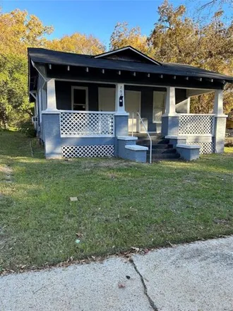 Rent this 2 bed house on 281 East 68th Street in Cedar Grove, Shreveport