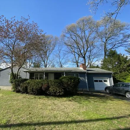 Rent this 3 bed house on 311 Roosevelt Ave in Oakhurst, New Jersey