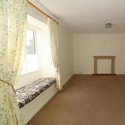 Image 2 - Chichester Court, Osbern Close, Bexhill-on-Sea, TN39 4TJ, United Kingdom - Apartment for sale