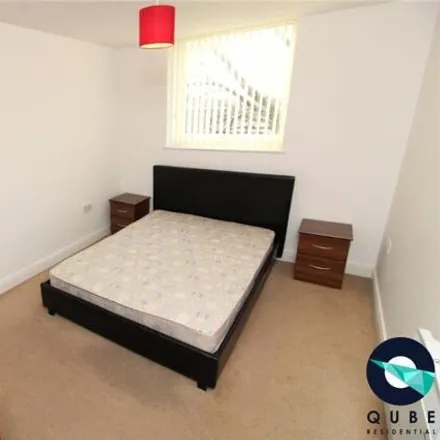 Image 6 - Merebank Court, Greenbank Lane, Liverpool, L17 1AE, United Kingdom - Apartment for rent