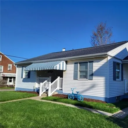 Buy this 3 bed house on 2686 Watkins Avenue in Latrobe, PA 15650