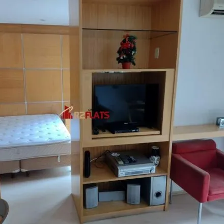 Buy this 1 bed apartment on Clínica de Cirurgia Plástica Doutor Mário Farinazzo in Rua Bandeira Paulista 702, Vila Olímpia