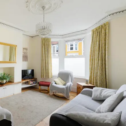 Buy this 3 bed townhouse on 40 Daisy Road in Bristol, BS5 6JS