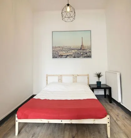 Image 2 - 21 Rue du Docteur Acquaviva, 13004 Marseille, France - Room for rent