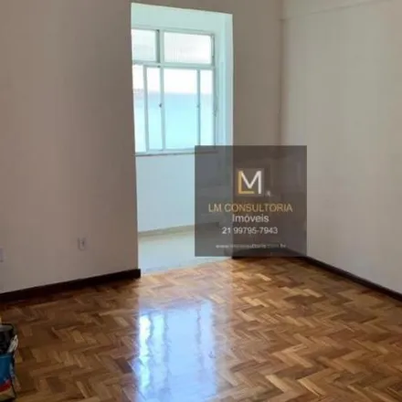 Buy this 2 bed apartment on Travessa Professora Elza Bittencourt in Icaraí, Niterói - RJ
