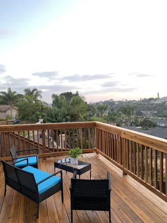 Rent this 3 bed house on Encinitas in CA, 92007