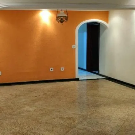 Buy this 3 bed house on Rua Jorge Abrahão in Jardim Califórnia, Jacareí - SP
