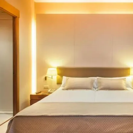 Rent this 1 bed room on Palau de Congressos in Avinguda de les Corts Valencianes, 60