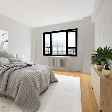 Rent this 2 bed condo on 210 East 47th Street in New York, NY 10017