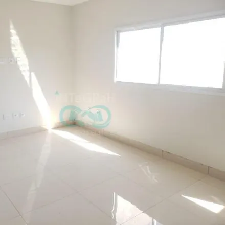 Buy this 2 bed house on Avenida João Naves de Ávila in Centro, Uberlândia - MG