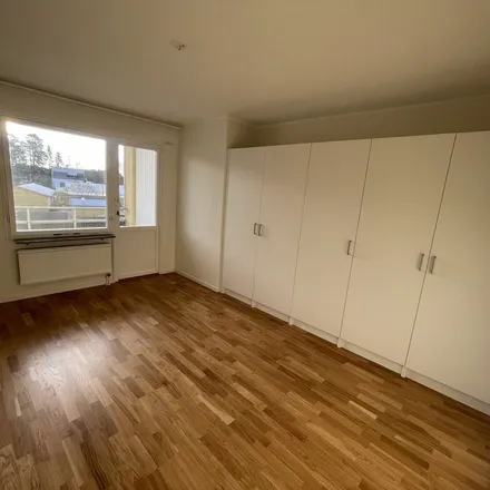Rent this 3 bed apartment on Runebergsgatan 48D in 611 37 Nyköping, Sweden