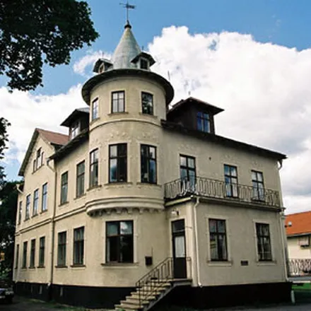 Rent this 4 bed apartment on Stationsgatan in 811 63 Sandviken, Sweden