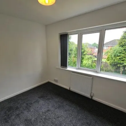 Image 1 - Neville Avenue, Goldthorn Park, WV4 5DW, United Kingdom - Duplex for rent