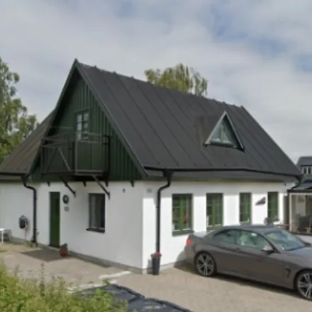 Rent this 5 bed house on Ålavägen in 231 92 Trelleborgs kommun, Sweden