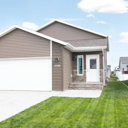 Buy this 3 bed house on 1703 46th Avenue South in Moorhead, MN 56560