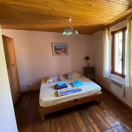 Rent this 3 bed house on Prunières in Hautes-Alpes, France