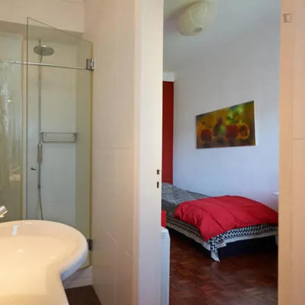 Image 3 - Leitaria do Estoril, Rua dos Cedros 2, 2765-272 Cascais e Estoril, Portugal - Room for rent