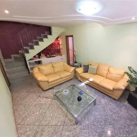 Buy this 3 bed apartment on Rua dos Expedicionários in Santa Amélia, Belo Horizonte - MG