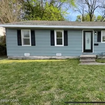 Rent this 3 bed house on 1861 West 21st Street in Joplin, MO 64804