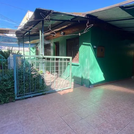 Buy this 5 bed house on Progreso in Avenida Fernández Albano, 798 0008 Provincia de Santiago