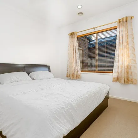 Image 8 - Elandra Drive, Ascot VIC 3551, Australia - Apartment for rent