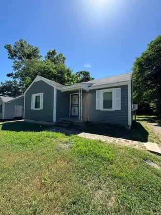 Rent this 2 bed house on 1719 Weiner Rd in Memphis, Tennessee