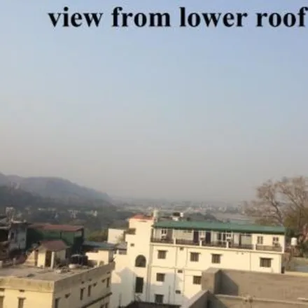 Rent this 1 bed house on Laxman Jhula