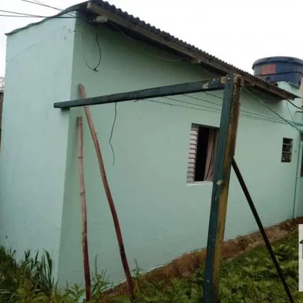 Buy this 2 bed house on Rua Antônio Bisognini in Bairro dos Finco, São Bernardo do Campo - SP