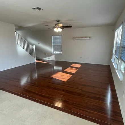 Image 3 - 13805 Theodore Roosevelt Street, Travis County, TX 78653, USA - Apartment for rent