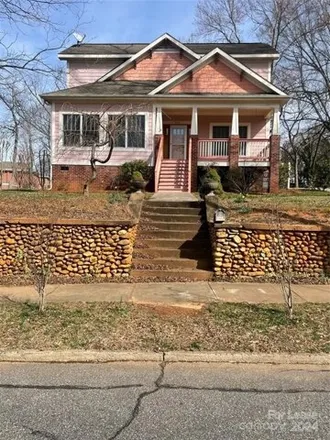 Rent this 3 bed house on 332 North Kelly Street in Westwood, Statesville
