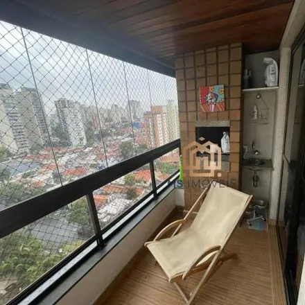 Buy this 3 bed apartment on Rua Volta Redonda in Campo Belo, São Paulo - SP
