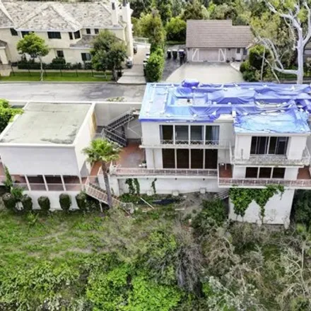 Image 2 - 1004 Bel Air Road, Los Angeles, CA 90077, USA - House for sale