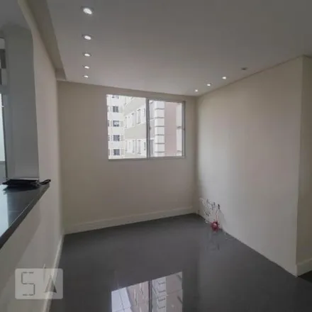 Buy this 2 bed apartment on Avenida Salgado Filho in Vila Rio, Guarulhos - SP