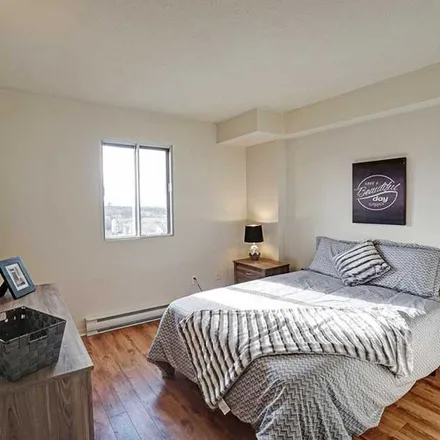 Image 7 - 761 Avenue Nérée-Tremblay, Quebec, QC G1V 4K2, Canada - Apartment for rent