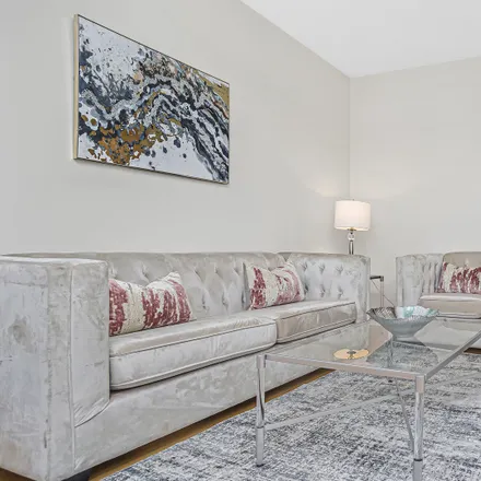 Image 3 - 4621-4623 North Malden Street, Chicago, IL 60640, USA - House for sale