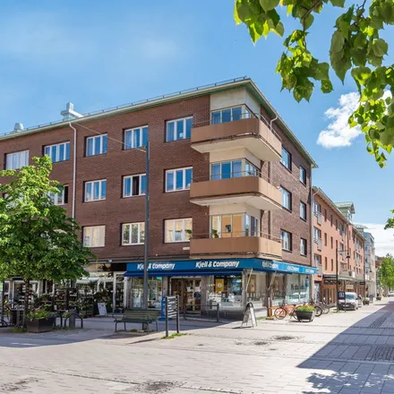 Rent this 2 bed apartment on enströms blommor in Storgatan 40, 972 31 Luleå