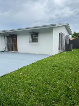 Image 4 - 8720 Southwest 43rd Terrace, Pioneer Park, Miami-Dade County, FL 33165, USA - House for rent