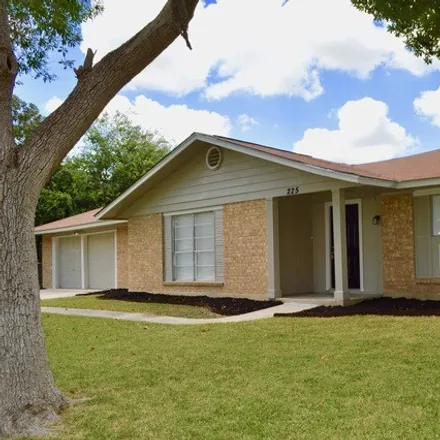 Image 2 - 225 Ralston Road, Converse, TX 78109, USA - House for rent