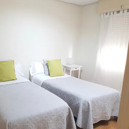 Rent this 1 bed apartment on Madrid in Calle de Jaime I El Conquistador, 6