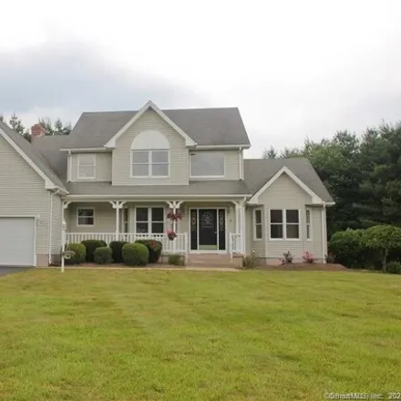 Rent this 4 bed house on 4 Meadow Wood Drive in Suffield, CT 06078
