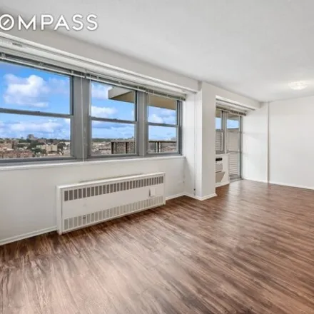 Image 4 - 290 West 232nd Street, New York, NY 10463, USA - Apartment for sale