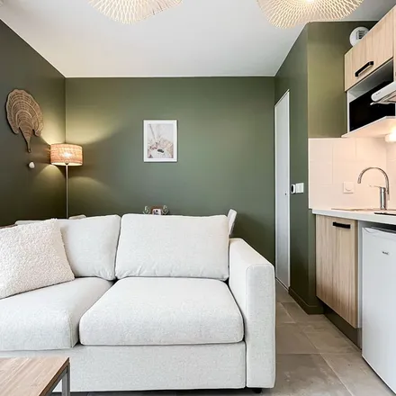 Image 4 - 17 Rue Rudolf Diesel, 33700 Mérignac, France - Apartment for rent
