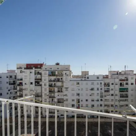 Image 7 - Carrer de la Florista, 37, 46015 Valencia, Spain - Apartment for rent